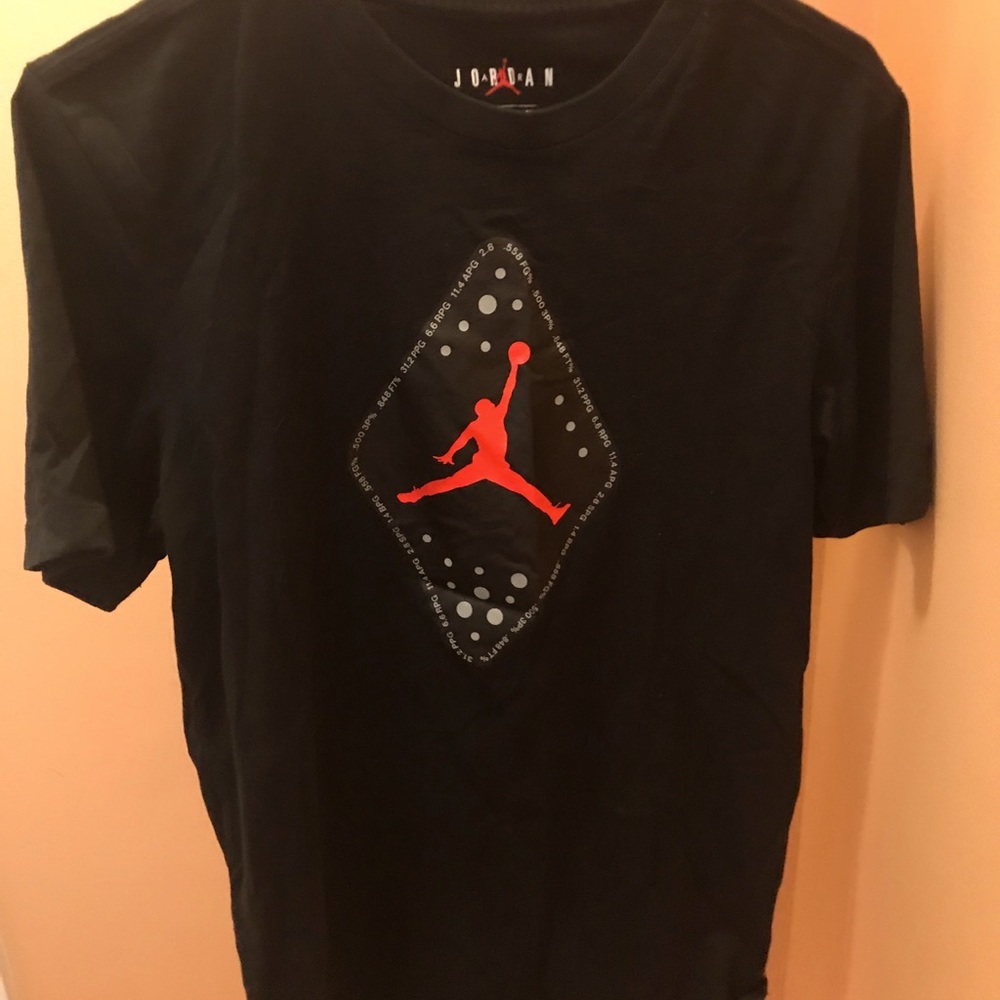 Lot of 2 small Nike T-Shirt In very good condition